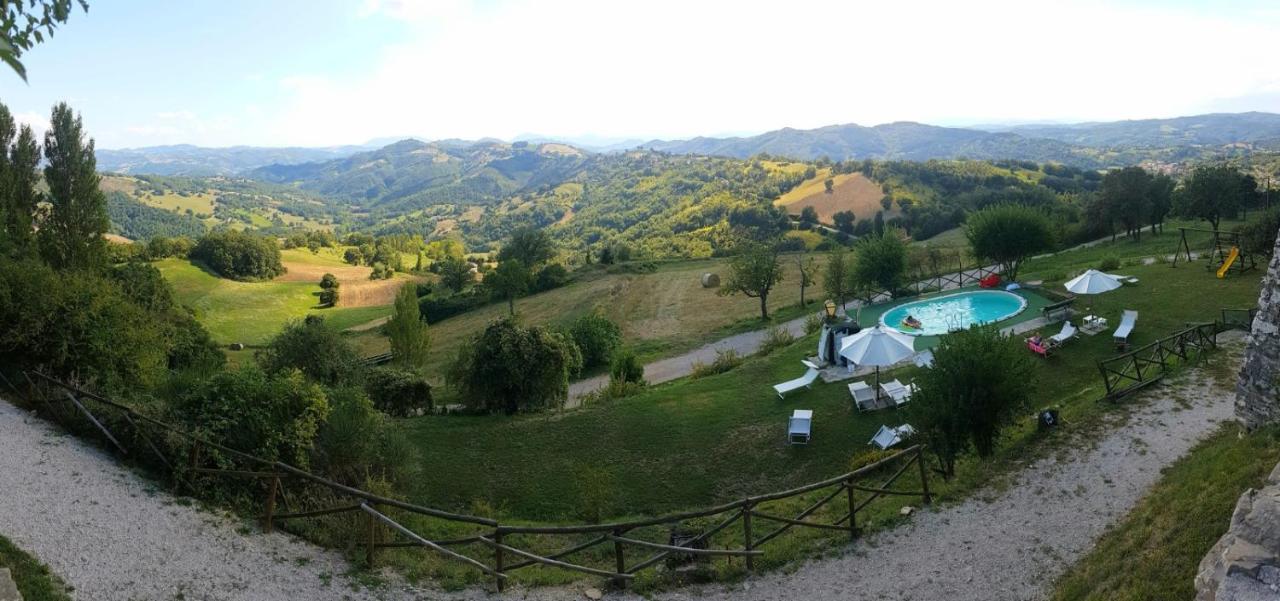 Agriturismo Borgo San Benedetto Villa Pietralunga  Esterno foto